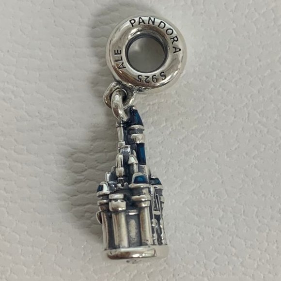 Pandora Cinderella Castle Charm - Picture 6 of 6